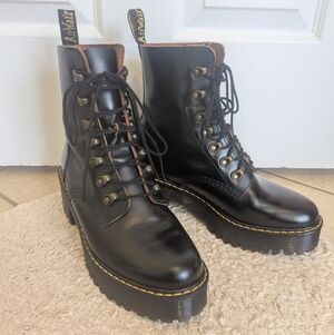 Dr Martens Leona Vintage Smooth Leather Women's Heeled Boots SZ 8 Black